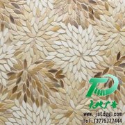 安裝工藝玻璃的時(shí)候應(yīng)該注意哪些問(wèn)題