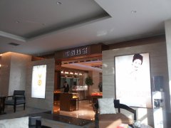 [標(biāo)識(shí)標(biāo)牌]-商業(yè)廣場標(biāo)識(shí)系統(tǒng)布局在制作安裝因考慮哪些因素